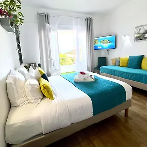 L'escapade 3*, Le Lavandou France