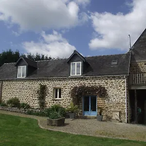 Les Touches , Saint-Georges-de-Reintembault France